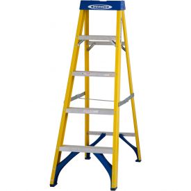 Werner Fibreglass Stepladder 5 Tread 7160518