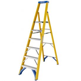 Werner Fibreglass Platform Stepladder 6 Tread 7170618