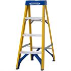 Werner Fibreglass Stepladder 4 Tread 7160418